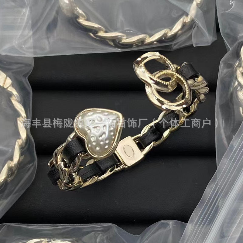 Wholesale New Double C Letter Diamond Piercing Leather Small Chanel Style Bracelet Retro Fashion All-match Bracelet
